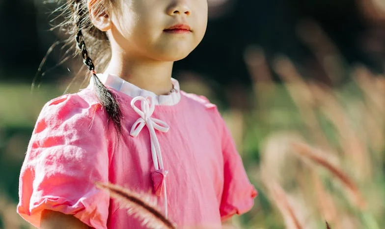 Kiedy Mąż Wyjechał w Delegację, Teściowa Wyrzuciła Mnie z Domu – Moja Walka o Godność i Rodzinę