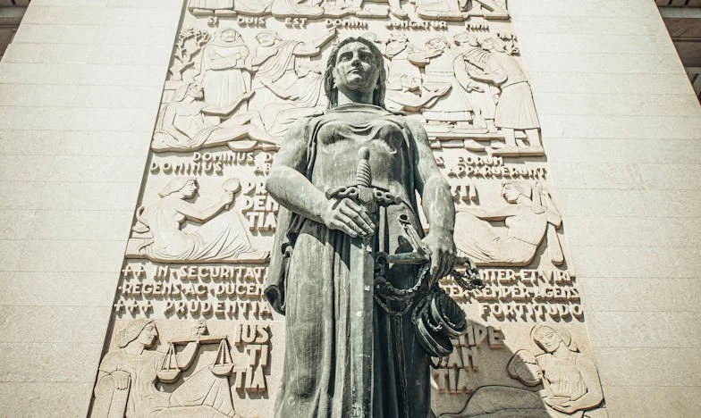 Dom, w którym spódnica była prawem: Moja cicha rewolucja w polskiej rodzinie