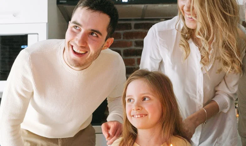 Moja siostra nie chciała odejść od trumny taty. Myśleliśmy, że to żałoba... aż tej nocy wydarzyło się coś, co zmieniło wszystko.