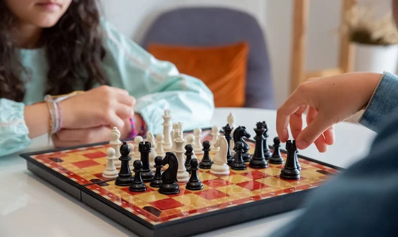 Canela – pies, który uratował mi życie. Moja historia z małego polskiego miasteczka