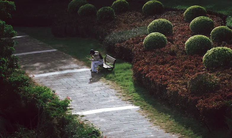 Pokój, który zmienił wszystko – historia o rodzinnych granicach i samotności