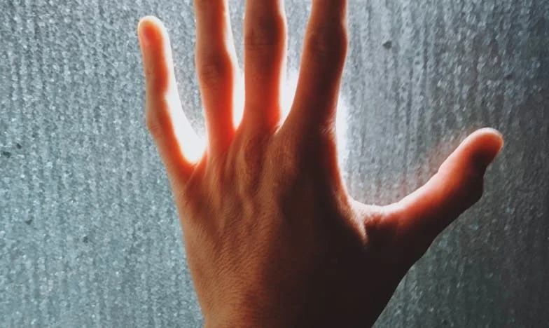 W cieniu starego młyna: Noc, która zmieniła wszystko – Historia Lilli i nadziei