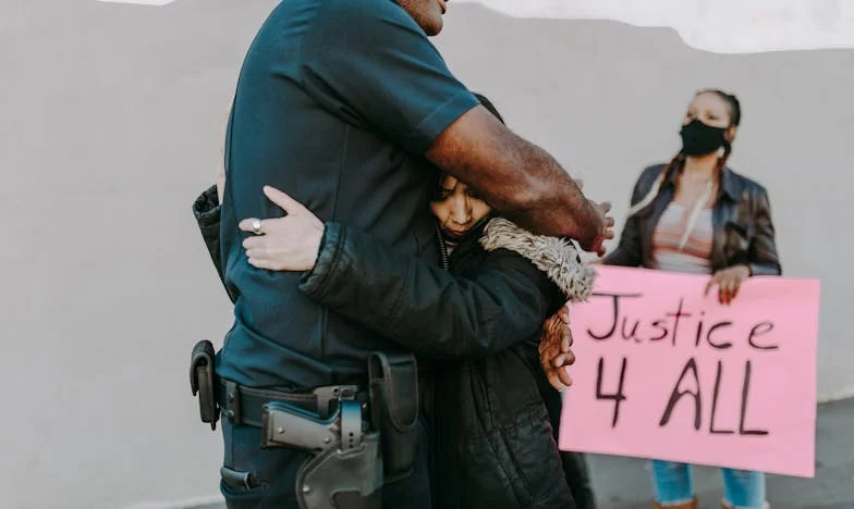 Za zamkniętymi drzwiami: Weekend z rodziną Michała – czy jestem tylko dodatkiem do ich świata?