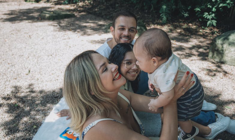 Dwa oblicza prawdy: Kiedy narodziny bliźniaków zmieniły wszystko