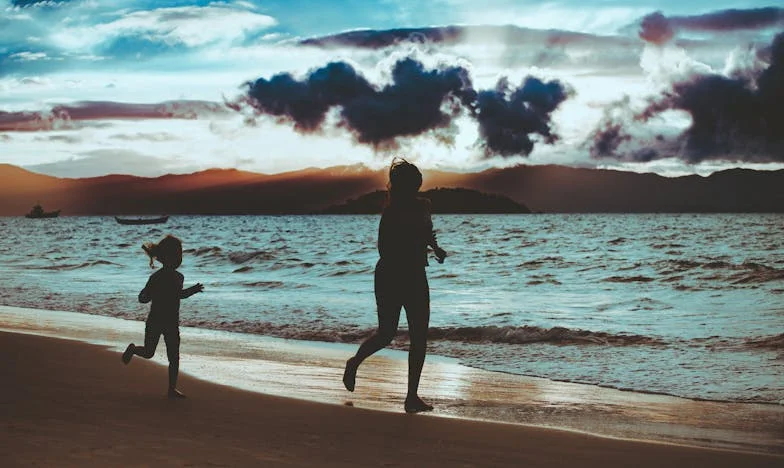 „Po śmierci teściowej wszystko się zmieniło. Czy powinnam była słuchać mamy?” – Moja walka o szacunek w domu męża