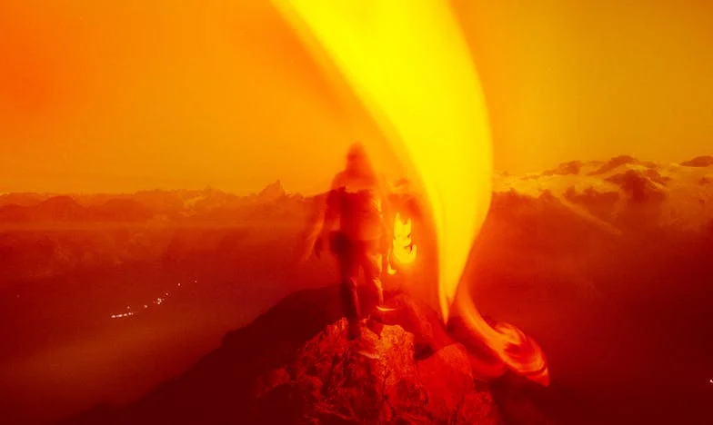 „Nem jövünk érte” – Egy család árnyékában