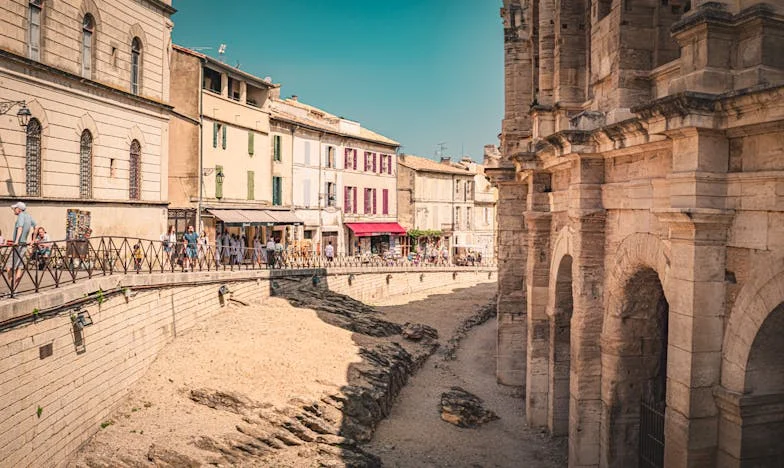 A csütörtöki családi gyűlés: Nagymama házának sorsa és a családunk széthullása