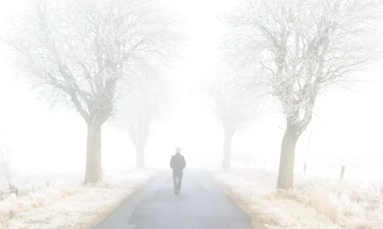 A régi seprű és a csend közöttünk: Harcom, hogy észrevegyenek