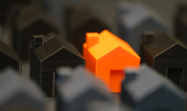 Negyven éve a küszöbömön találtam egy gyermeket – ma is kísért a titok