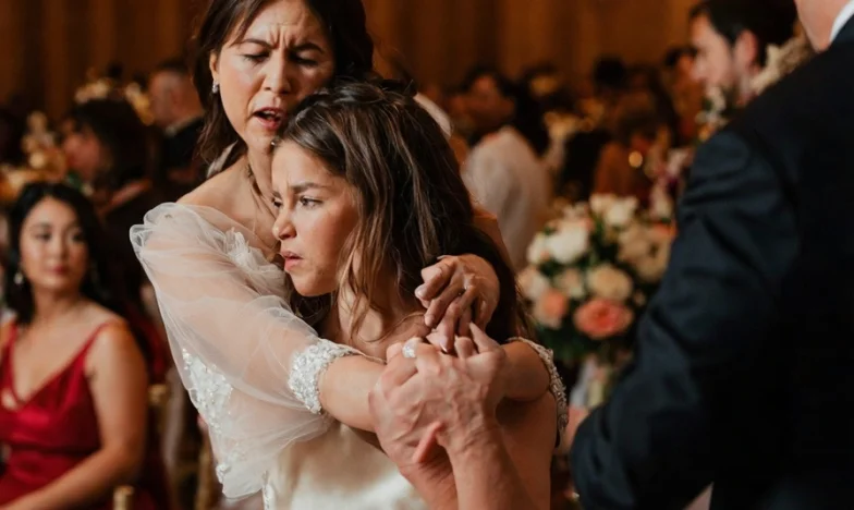 Tánc Anyámmal az Esküvőn – Egy Titok, Ami Mindent Felforgatott