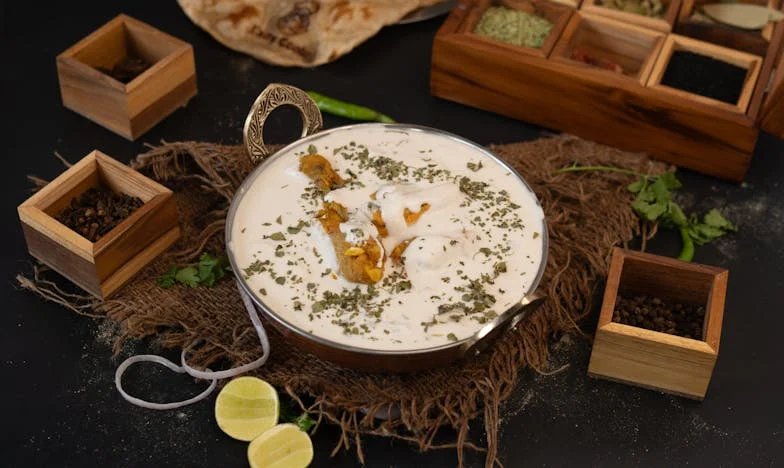 Zárt ajtók mögött – Egy magyar család széthullása