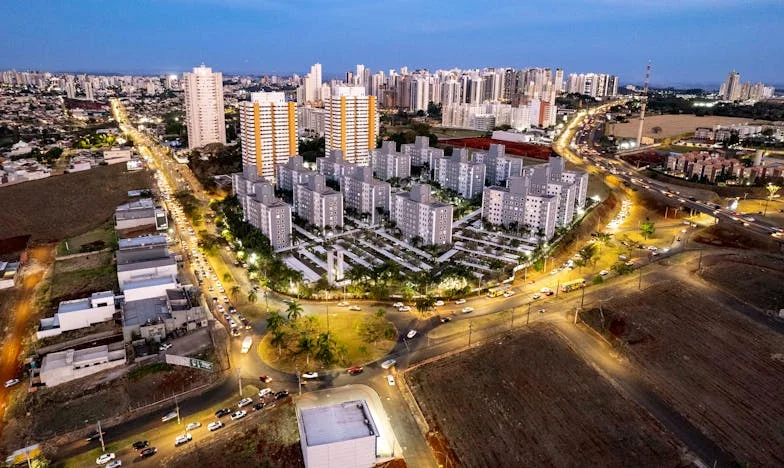 Miért nem vagy olyan, mint Zsuzsa? – Egy magyar este tele szemrehányással