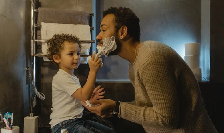 Szeretet a kommentek árnyékában: Márk és Zsuzsa története