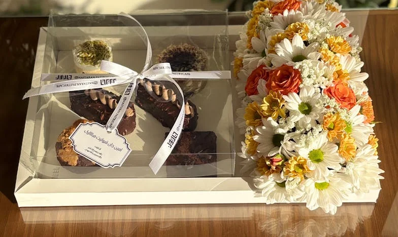 Bölcső nélkül, pelenka nélkül: Hazatérés a káoszba