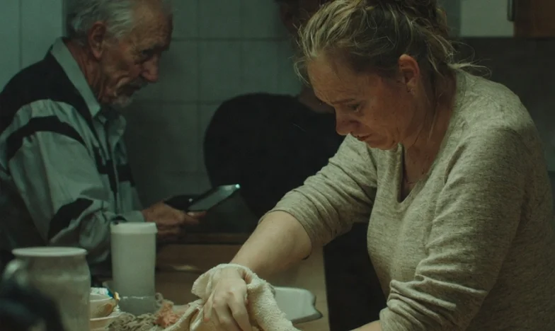 Családi kötelékek csapdájában: Egy házasság határán