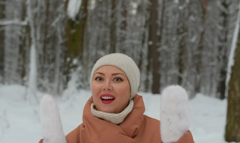 „Nem vagyok többé a cseléded, Mari néni!” – Egy budapesti panelház titkai