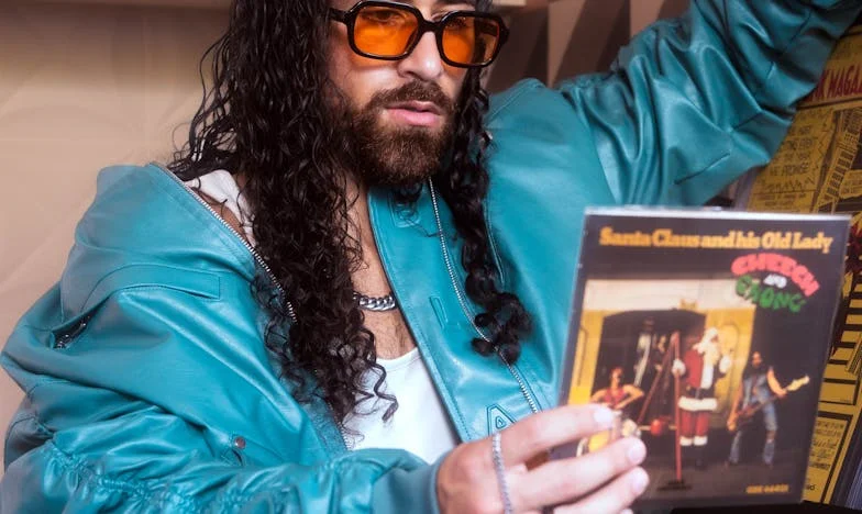 Virágos ruha és könnyek a reflektorfényben: Az éjszaka, amikor minden megváltozott