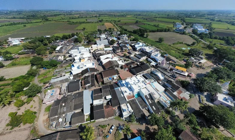 A Tél, Amely Mindent Megváltoztatott: Egy Titokzatos Őr és a Családi Titkok Árnyékában