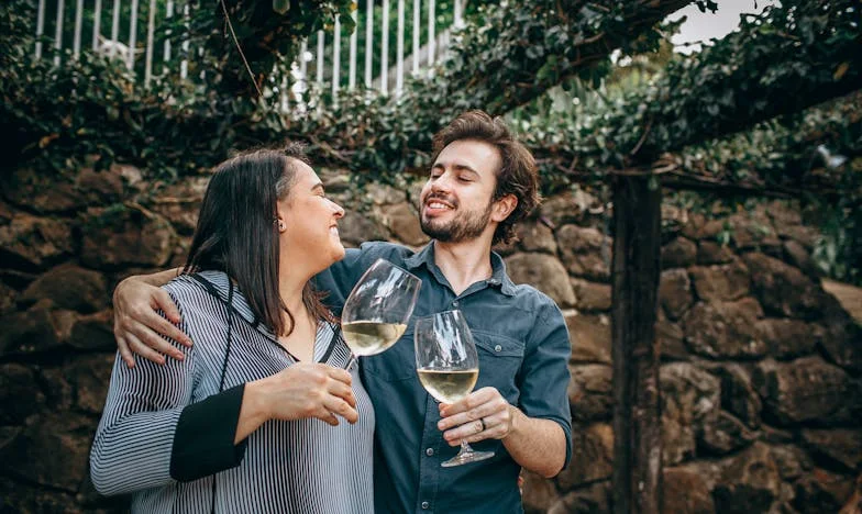 Az éhes szomszédlány – Egy gyerekkor csendben és szegénységben