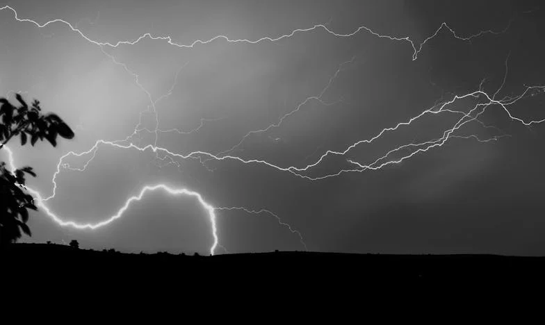 A férjem elfelejtett minket az öccse családjáért – Vajon meddig bírjuk még?