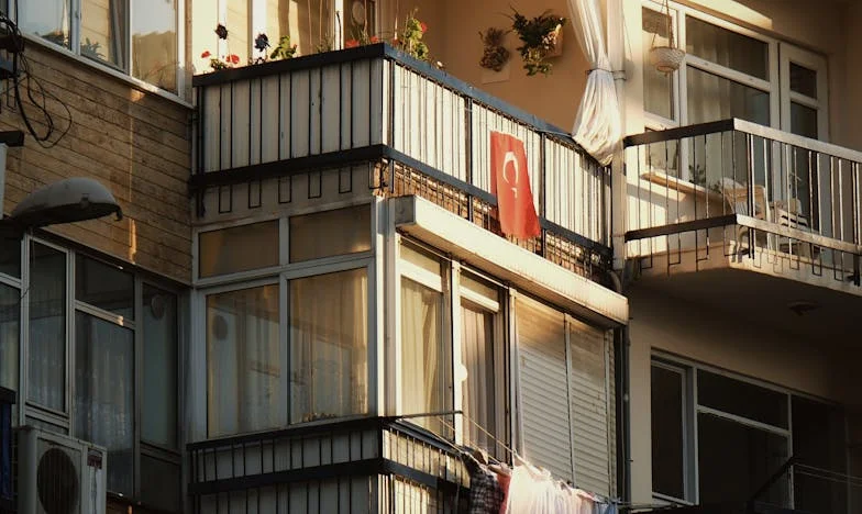 Anyám Játéka: Hogyan Vesztettem El Az Otthonomat és Feleségem Bizalmát