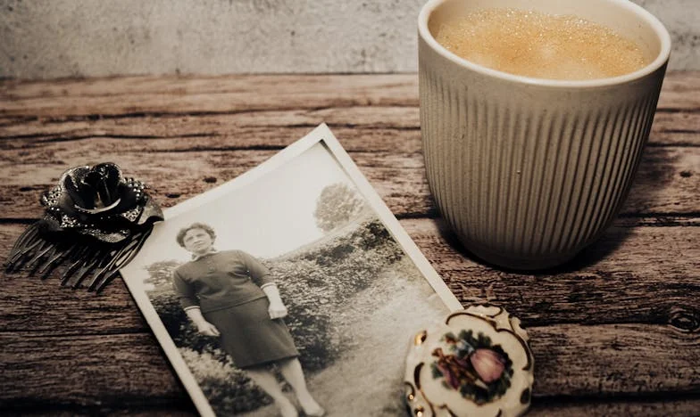 Egy váratlan péntek este: amikor az ajtóban áll a múlt és a jövő