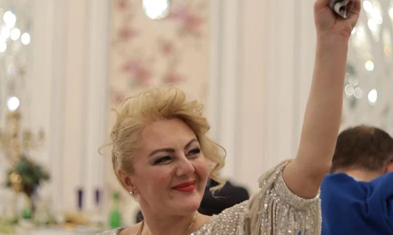 A sors keze: Egy 76 éves asszony titka a Tisza partján