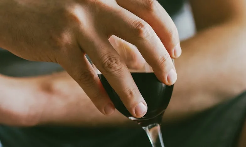 Amikor a saját fiam mindent elvett tőlem – Egy anya újrakezdése