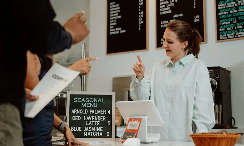Majdnem Tönkrement a Házasságom Anyám Miatt – Most Nem Tudok Ránézni Sem