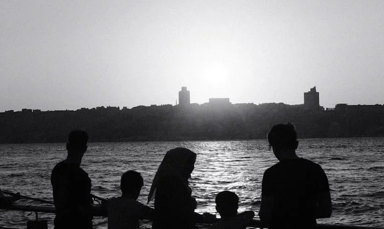 Een vreemde in mijn huis: Het verhaal van vertrouwen, familie en grenzen – Mag ik slecht zijn als ik mijn rust bescherm?