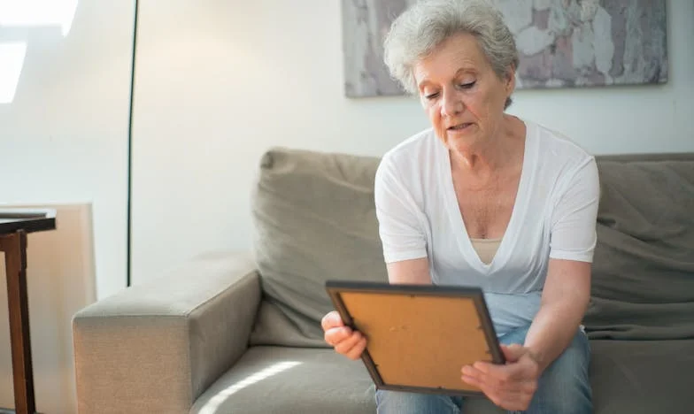 Mijn zoon en schoondochter verkopen het huis dat ik hen gaf – mijn hart breekt