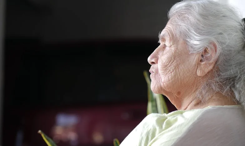 Andermans geluk, onze prijs – het verhaal van Magda uit een Antwerpse flat