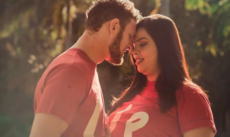 “Dit huis is van mij, zoon! Schrijf het op mijn naam!” – Mijn schoonmoeder eist mijn huis op