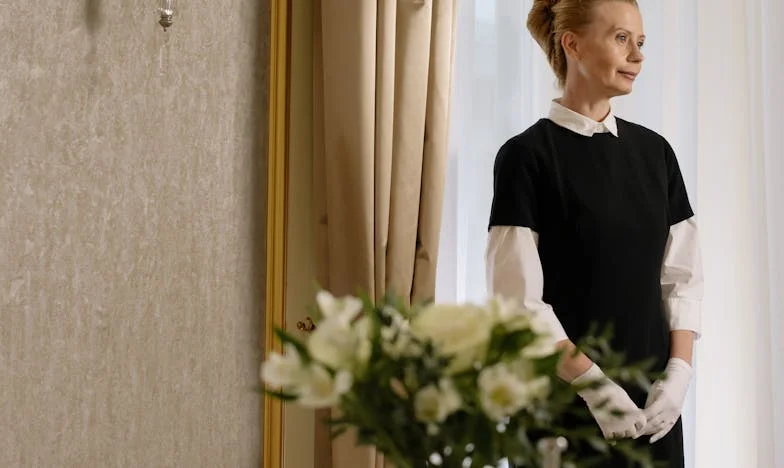 Dit is het appartement van mijn zoon, en jij bent hier niemand