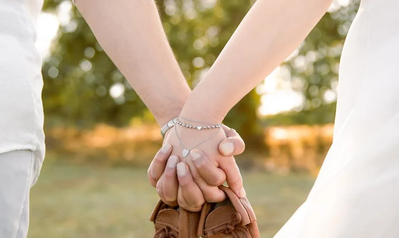 Een week na het jawoord: het huwelijk van Kinga en Mark stort in