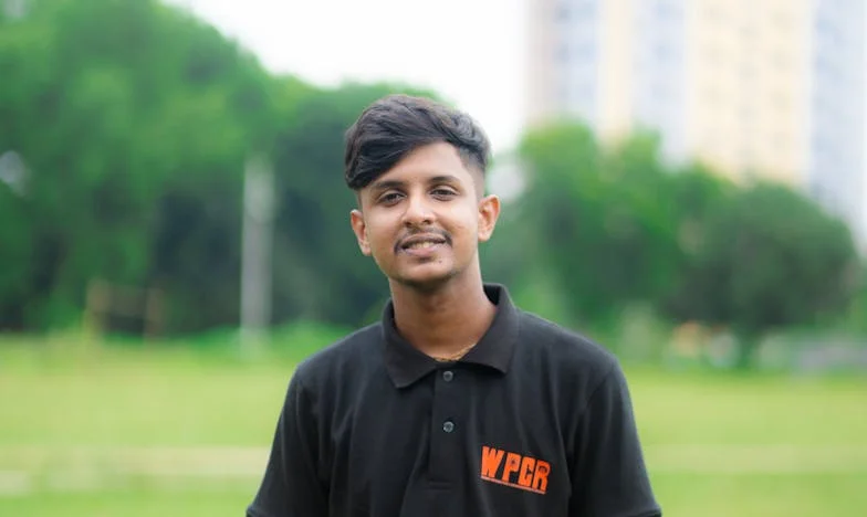 „Anna, odteď spíš v kuchyni“ – Příběh matky, která se stala cizí ve vlastním domě