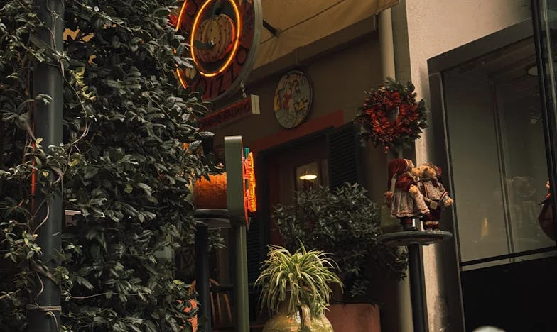 Mezi řetězy rodiny: Cena mlčení