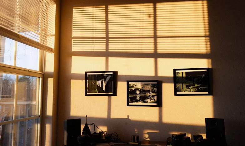 „Tak ty si vezmeš tu půjčku.“ – S kufrem zpátky do dětského pokoje