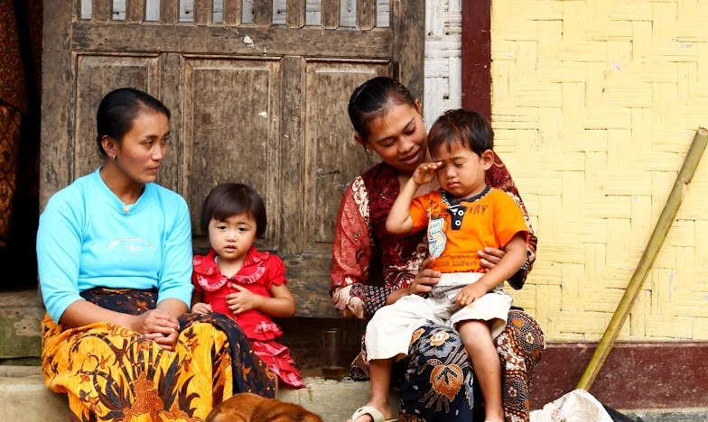 Ticho v šuplíku: Když manželství rozbije tajemství