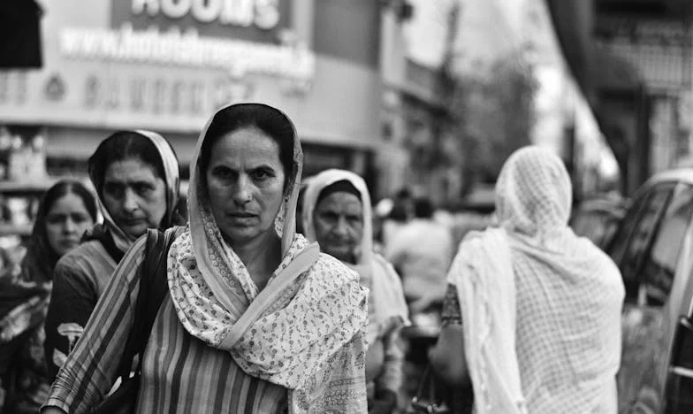 „Celý život jsem byla služka pro všechny. Až jednou jsem prostě přestala zvedat telefon.“ Můj příběh o tom, jak jsem se konečně naučila žít pro sebe