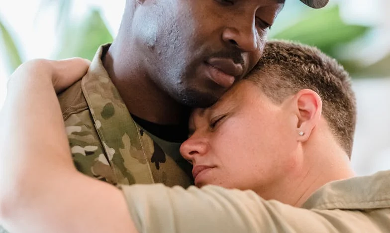 „Co za neúcta! Balíme, jedeme domů.” – Návštěva, která roztrhla mou rodinu