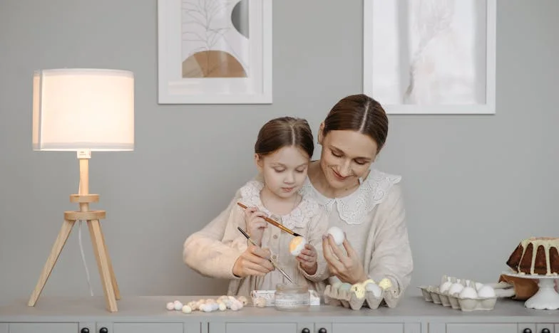 Když tchyně rozhodla za mě: "Bereme hypotéku." A já si sbalila kufry a vrátila se k mámě