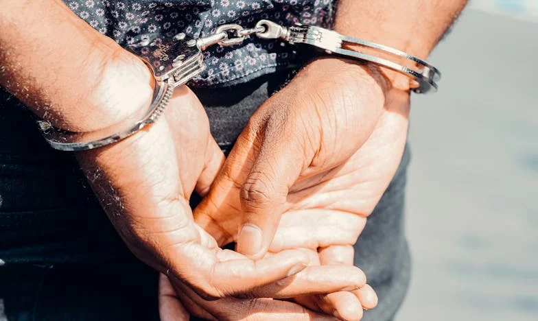 Můj muž proti mé rodině: Cena lásky a samoty