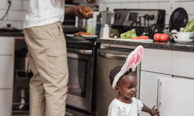 Děda si vzal sousedku a zapomněl na nás: Příběh o ztracené rodině