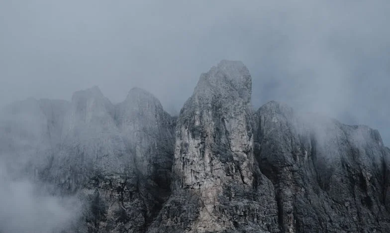 Den, který změnil všechno: Neviditelné boje Nikoly