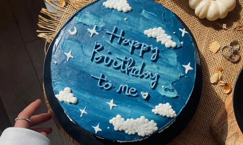 Když se sny o svobodě promění v noční můru: Příběh o tchyni, ztracené intimitě a tichém zoufalství