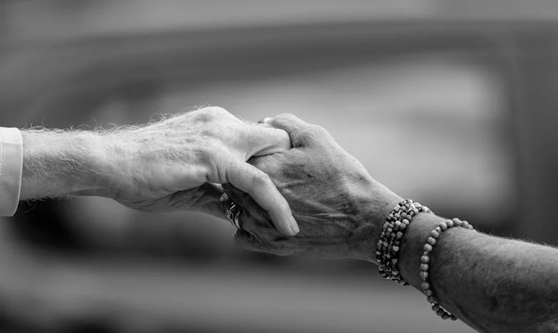 Když sousedé překročí hranice: Můj příběh o rodině, důvěře a ztraceném klidu