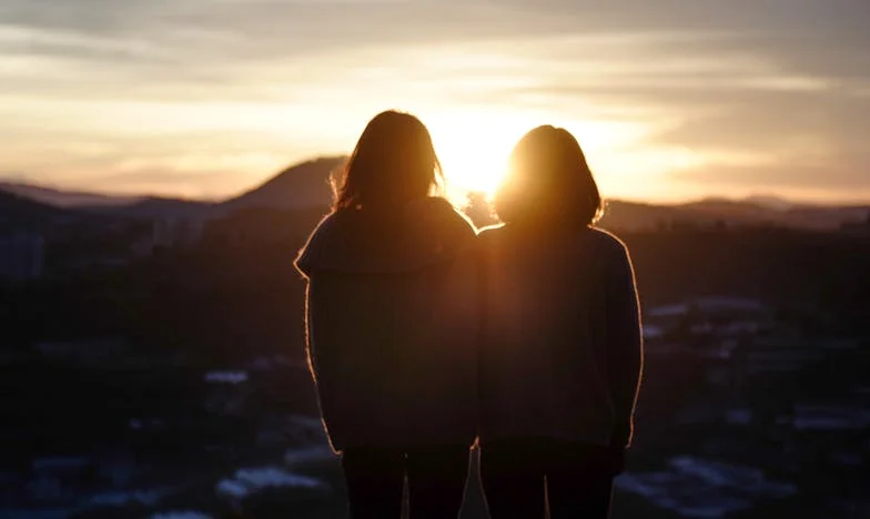 „Nechci, aby se cítil jako bezdomovec. Má mít stejná práva na bydlení jako já,“ říká dcera Jana