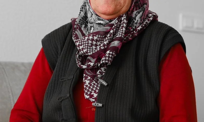 Neukvapuj se do svatby, Zuzano: Útěk nevěsty od toxické rodiny ženicha