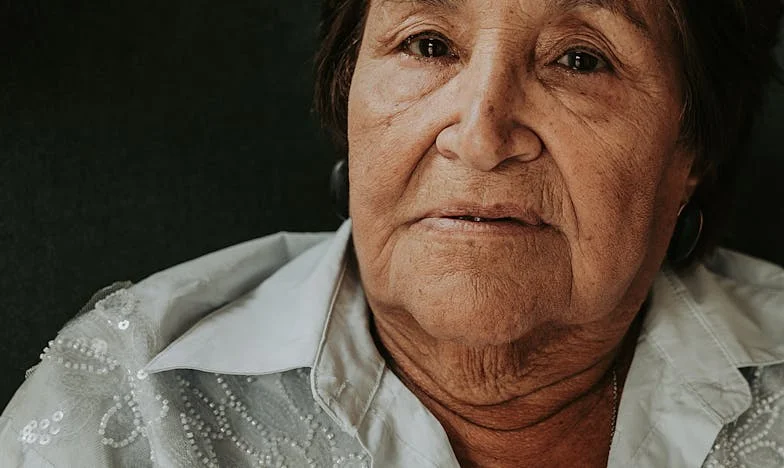 Zrazená a donucená k potratu: Příběh Lenky, která se po letech vrací pro spravedlnost